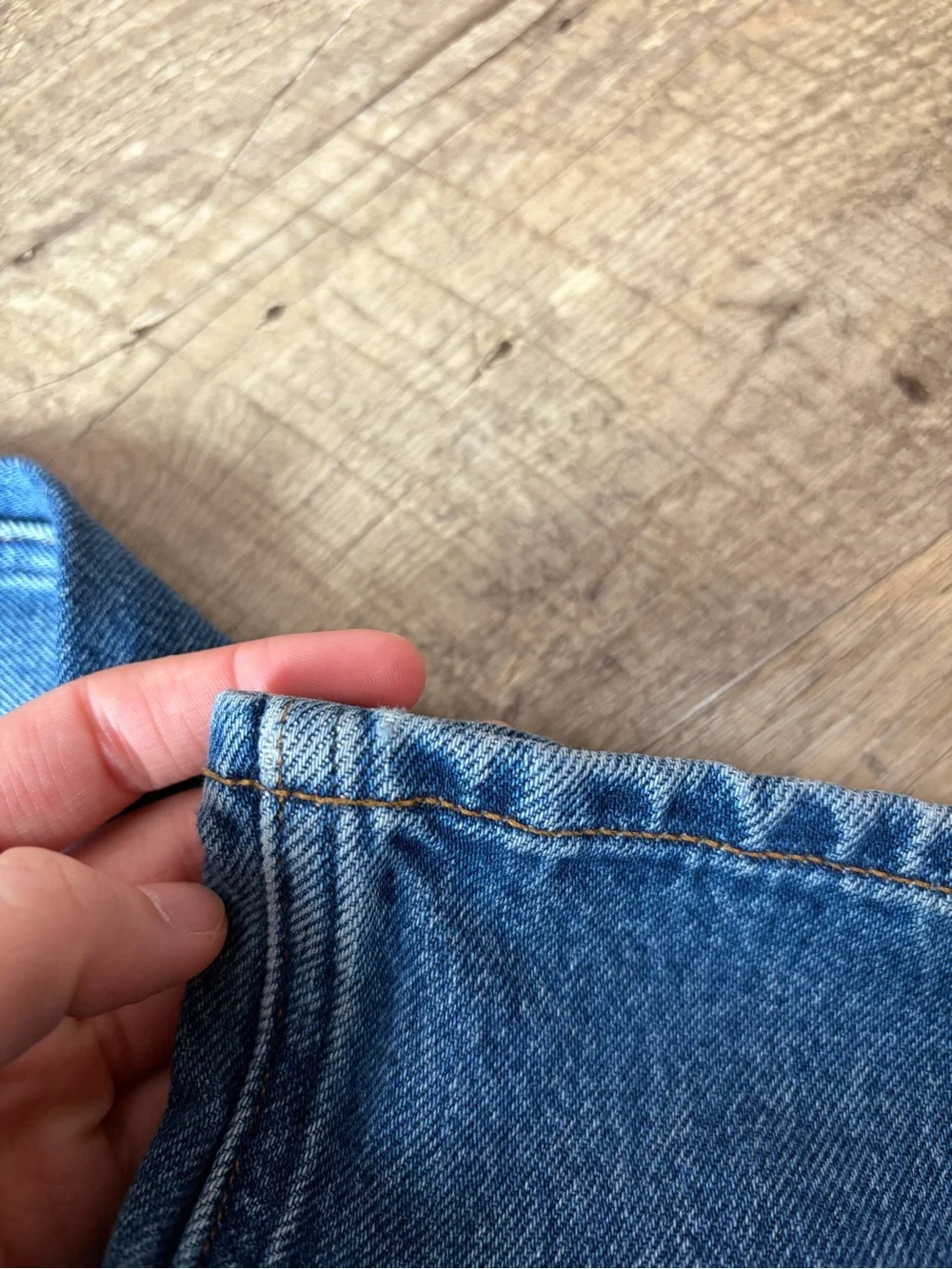 J. Crew Men’s Bootcut Jeans in Vintage Medium Wash W32 L30